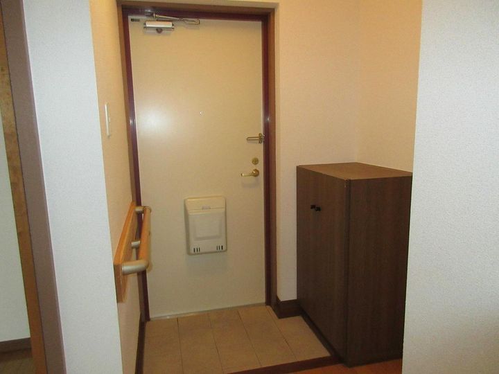 サンライフ大門の玄関