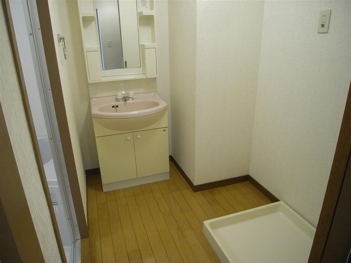 サンライフ大門の内装