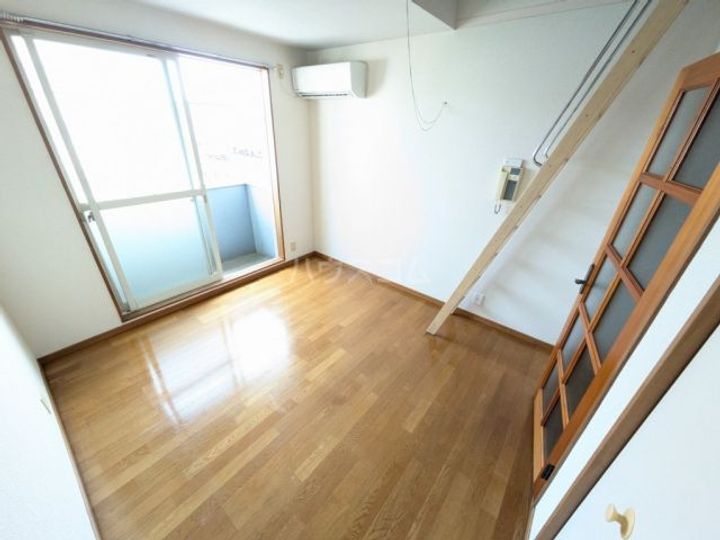 パークフロント谷中Bの居間