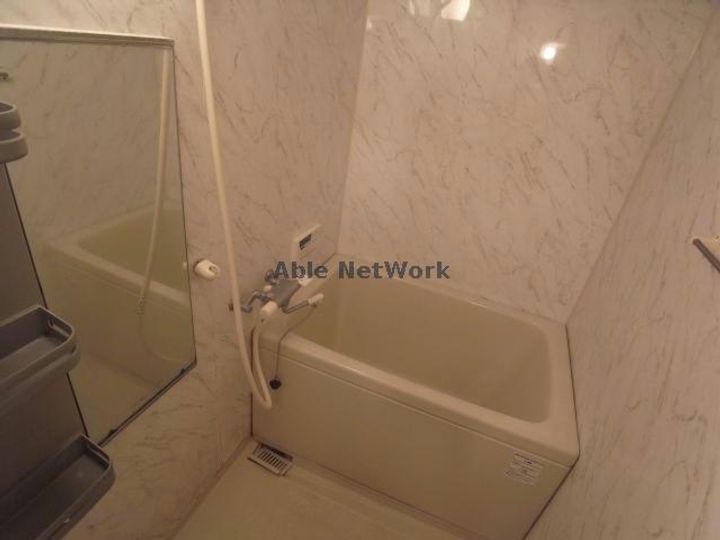 岐阜県岐阜市太郎丸北郷(アパート)の賃貸物件の風呂