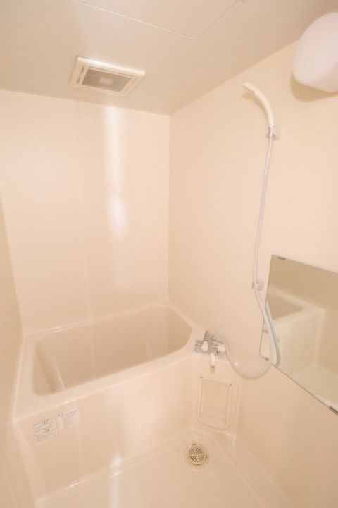 新潟県新潟市中央区東中通2番町(マンション)の賃貸物件の風呂