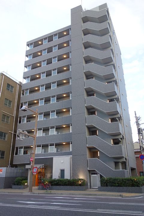 新潟県新潟市中央区東中通2番町(マンション)の賃貸物件の外観