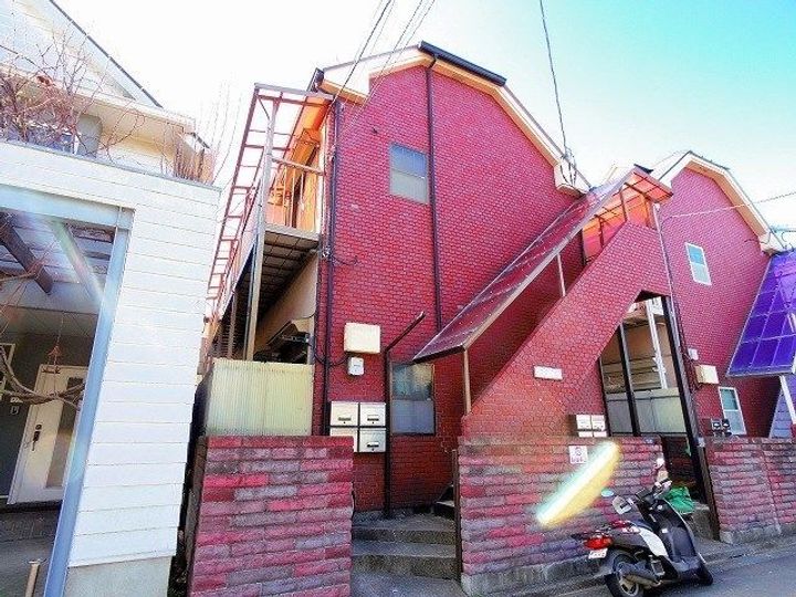 コーポユーエー2号棟の外観