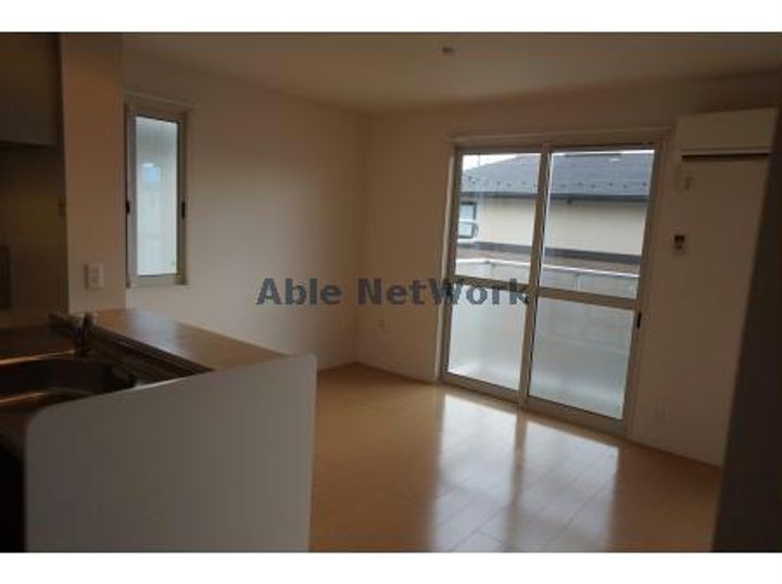 岐阜県大垣市今宿3(アパート)の賃貸物件の居間