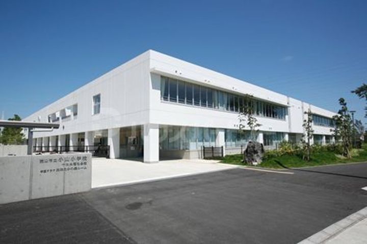 フォルトゥーナの周辺