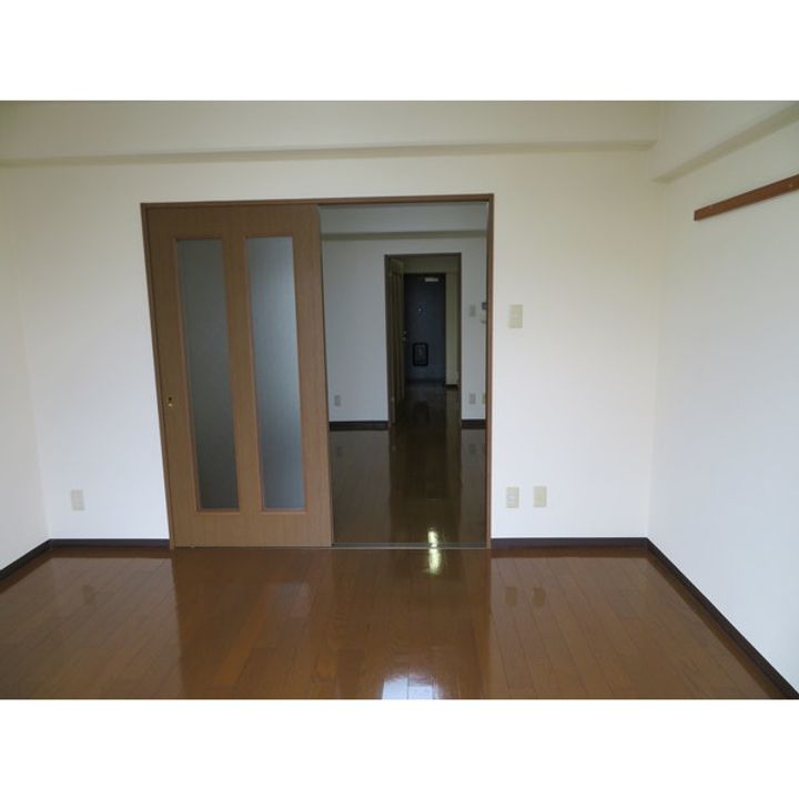 ベルメゾン石垣西の居間