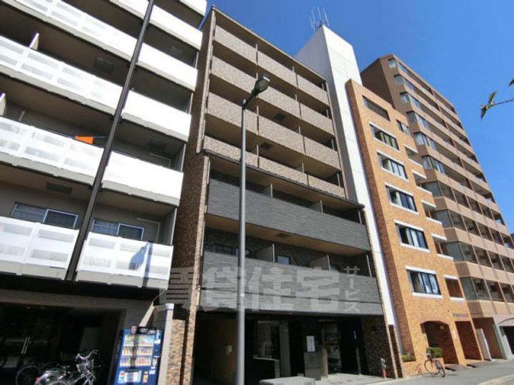 京都府京都市上京区二町目(マンション)の賃貸物件の外観