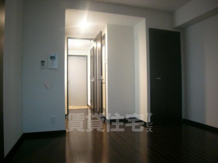 京都府京都市上京区二町目(マンション)の賃貸物件の居間