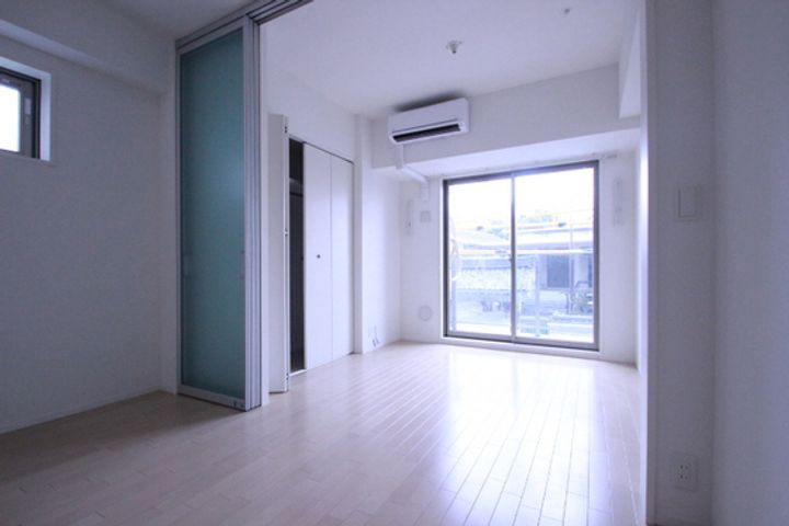 KatayamaBLD23の居間