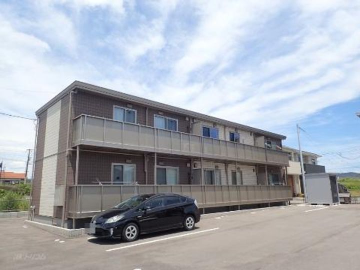 エストレーノの外観