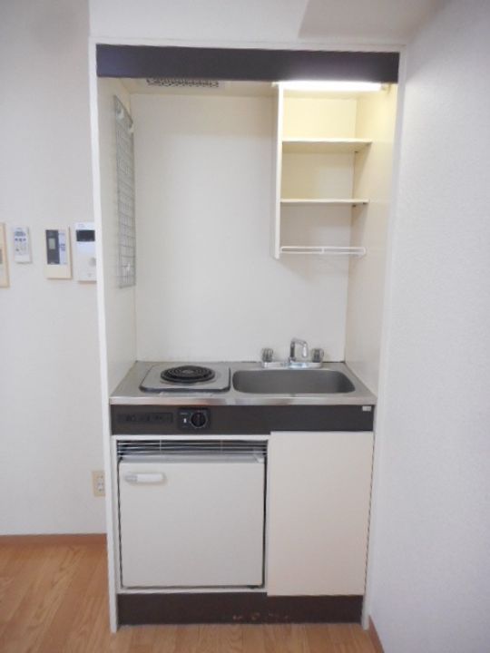 静岡県浜松市中央区海老塚1(マンション)の賃貸物件のキッチン