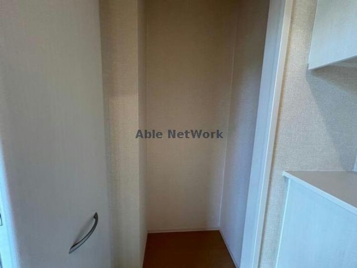 岐阜県岐阜市領下7(アパート)の賃貸物件の玄関