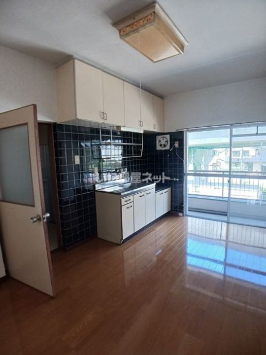 中筋マンションの居間