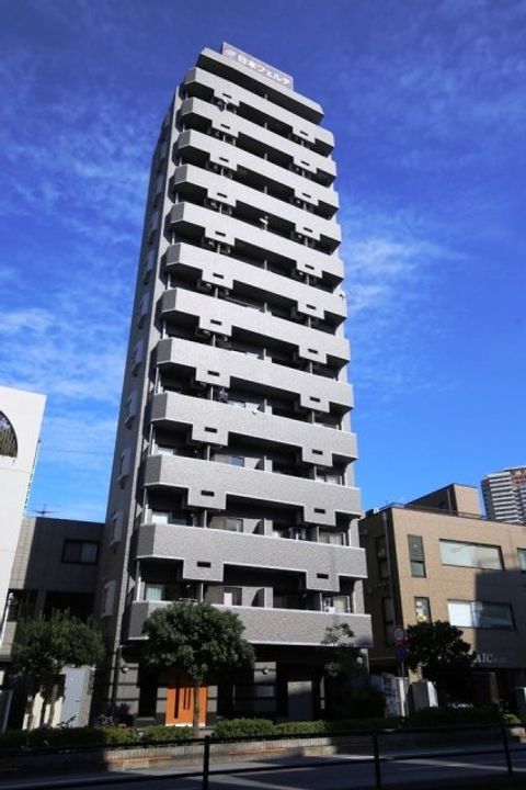 クレアシオン市ヶ谷西の外観