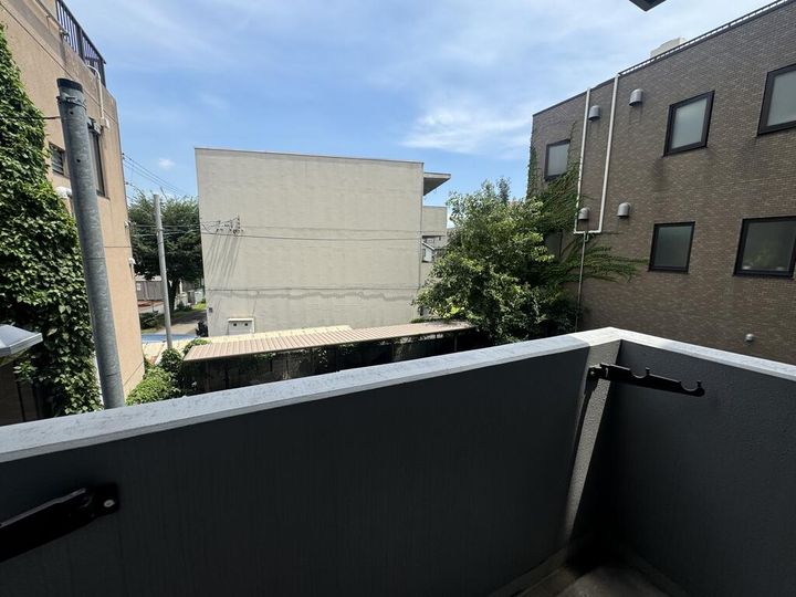 クレアシオン市ヶ谷西の周辺