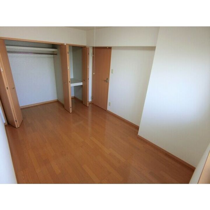 栃木県栃木市城内町2(マンション)の賃貸物件の内装