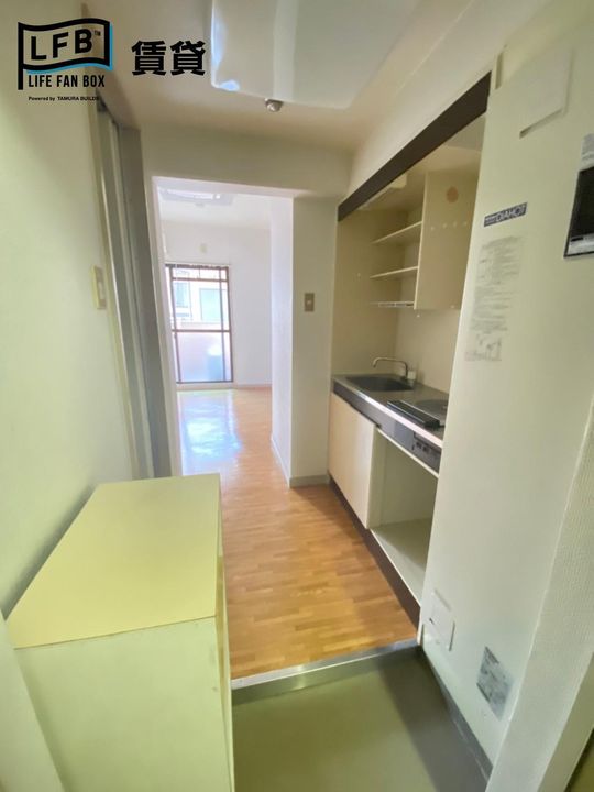 インペリアルシティ河東の玄関