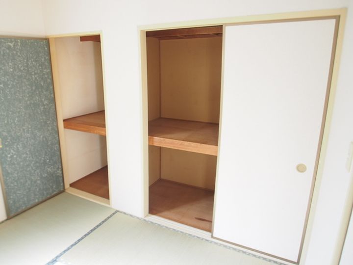 ペルテ・ハイローズBの内装