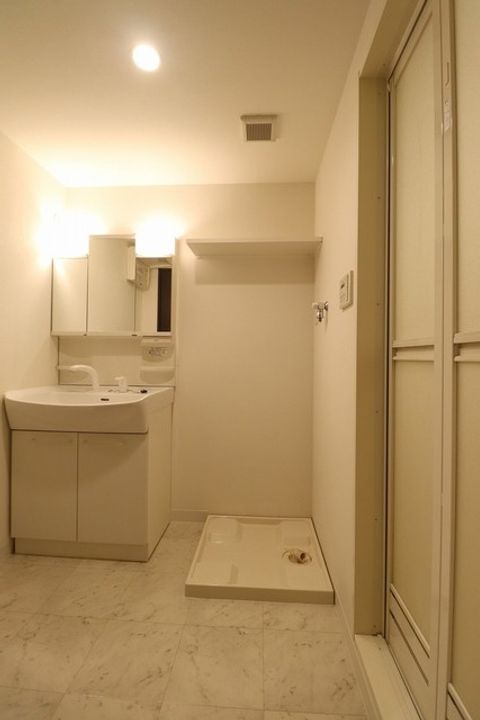 新潟県新潟市中央区東中通1番町(マンション)の賃貸物件の内装