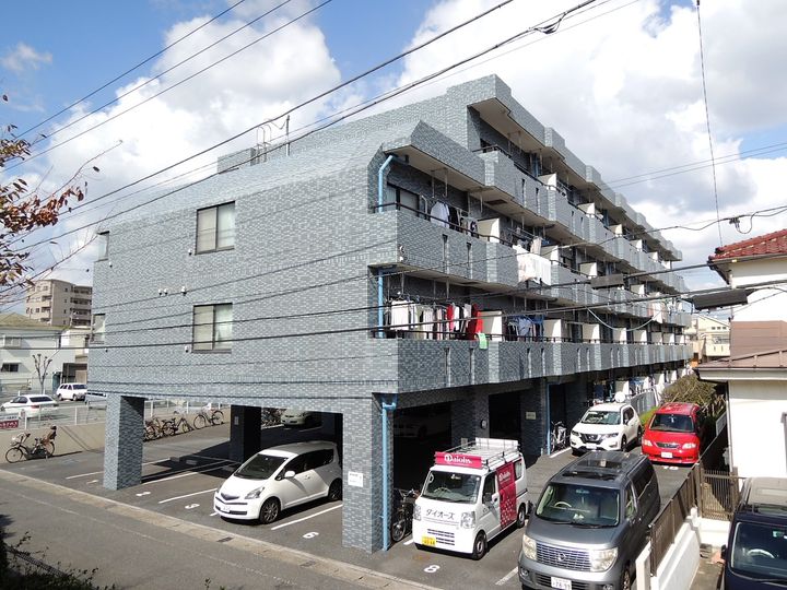 千葉県浦安市富士見3(マンション)の賃貸物件の外観