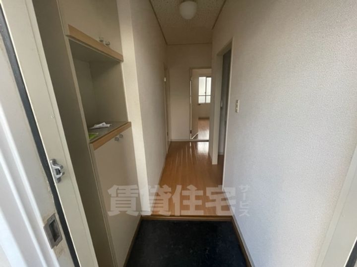 大阪府高槻市西五百住町(アパート)の賃貸物件の玄関