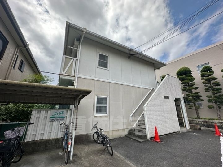 大阪府高槻市西五百住町(アパート)の賃貸物件の外観