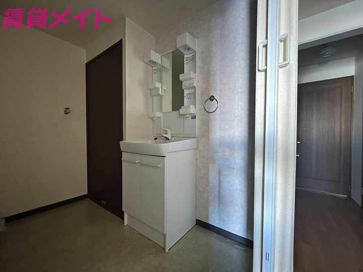 ファミール97の内装