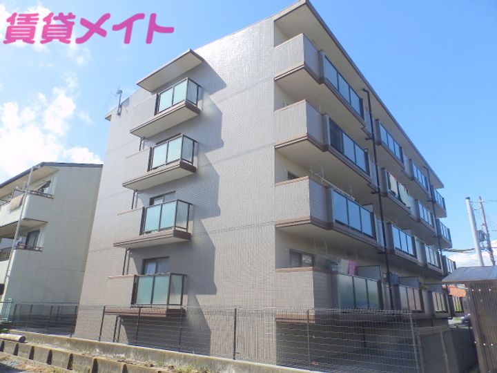 ファミール97の外観