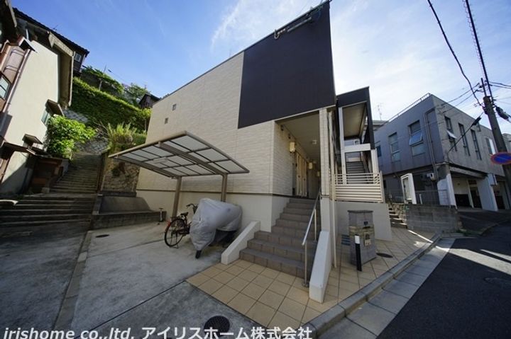 山口県下関市笹山町(アパート)の賃貸物件の外観
