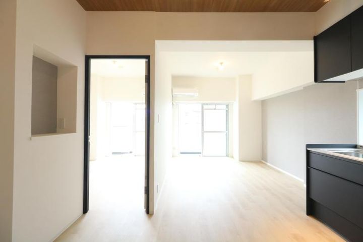 埼玉県川口市飯塚2(マンション)の賃貸物件の居間