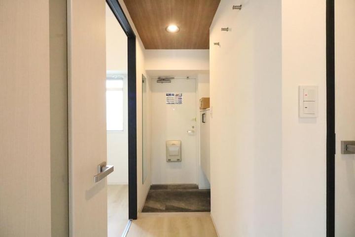 埼玉県川口市飯塚2(マンション)の賃貸物件の玄関