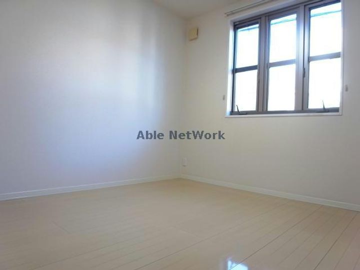 岐阜県岐阜市旭見ケ池町(アパート)の賃貸物件の居間