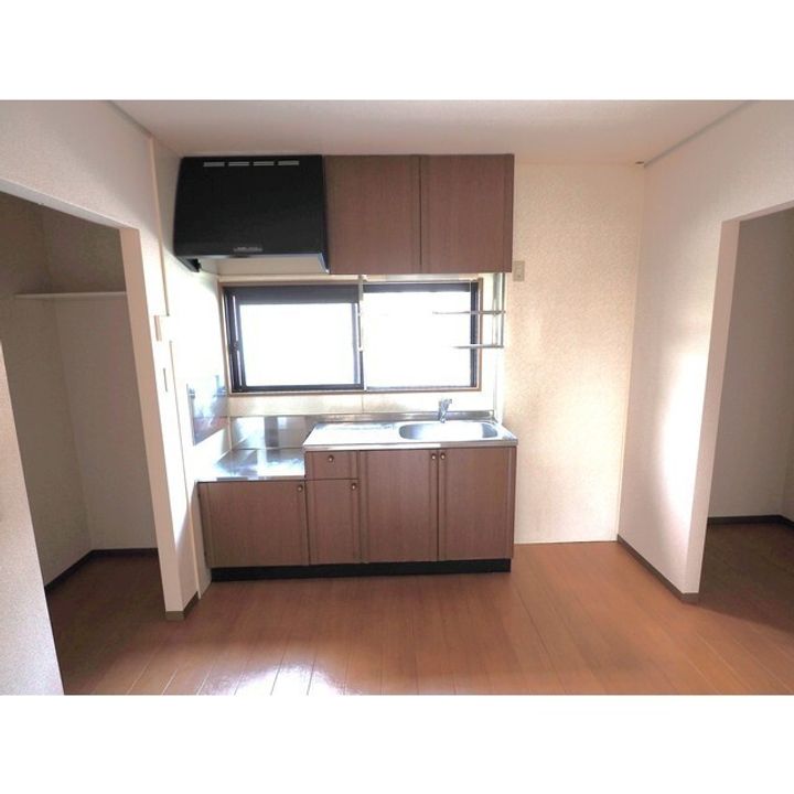 コンフォール Dのキッチン