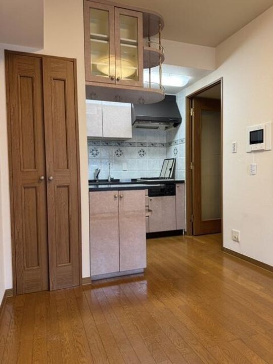 ダイアパレス麻布十番の玄関