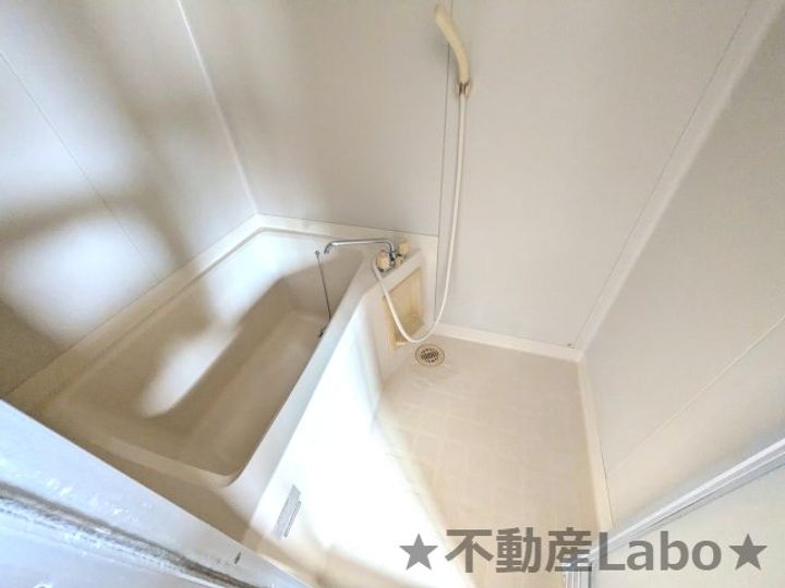 徳島県板野郡藍住町奥野字西中須(アパート)の賃貸物件の風呂