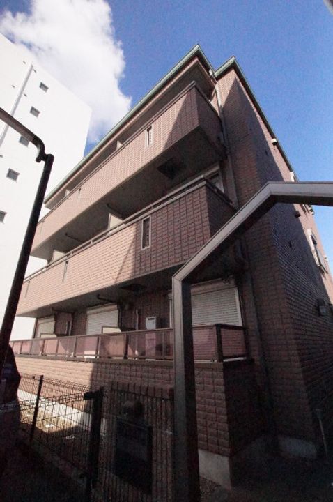 兵庫県尼崎市杭瀬北新町4(アパート)の賃貸物件の外観