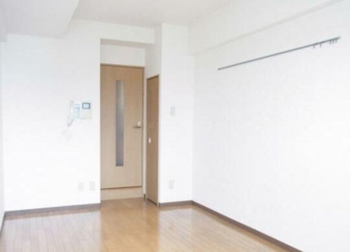 スカイコート目白台の居間