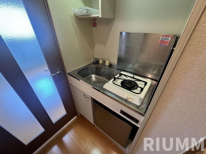 東京都新宿区余丁町(マンション)の賃貸物件のキッチン