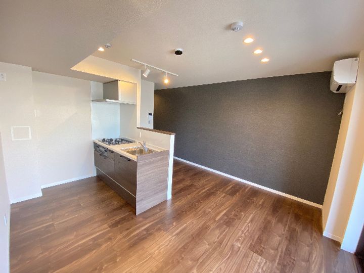 西浜田レジデンスの居間