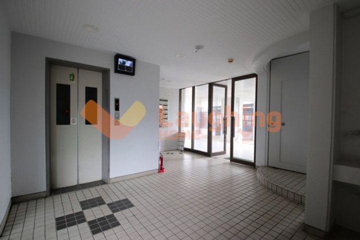 ニューロイヤルビルの地図