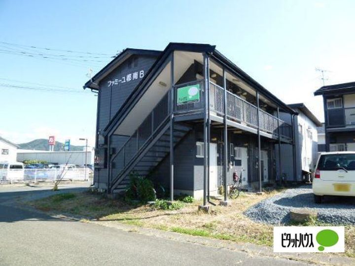 ファミーユ都南Bの地図