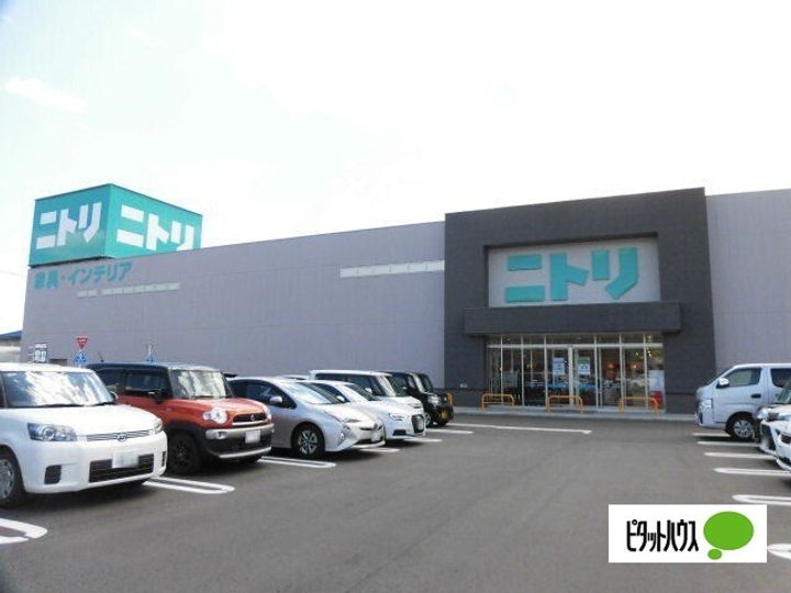 ファミーユ都南Bの周辺