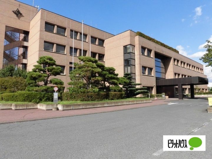 ファミーユ都南Bの周辺