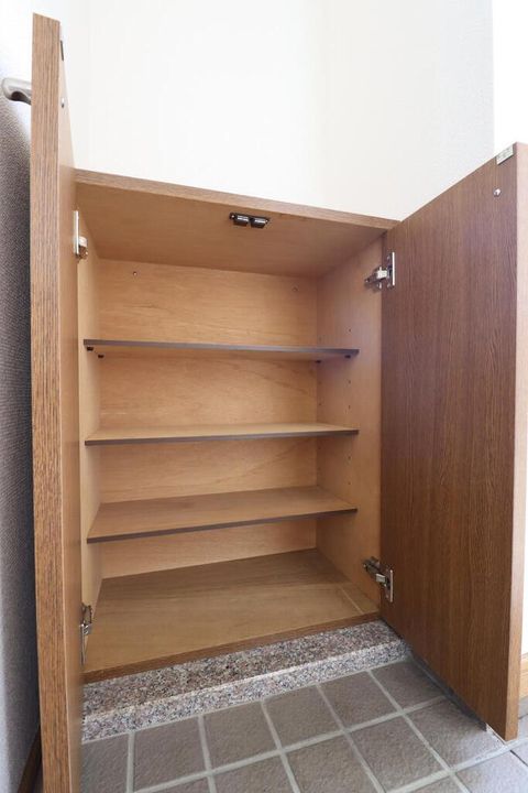 クイーンズマンションの玄関