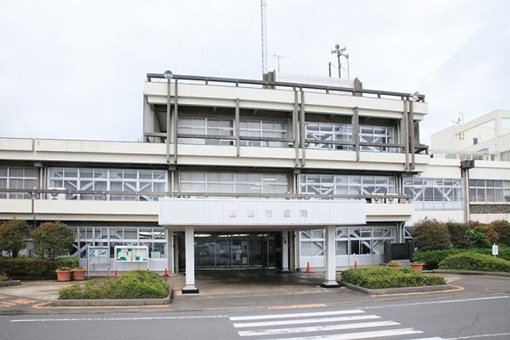 クイーンズマンションの周辺