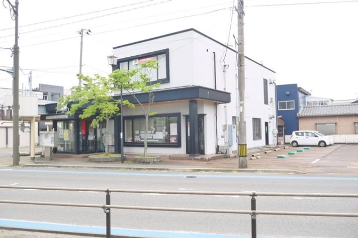 レヴィール葛塚Iの周辺