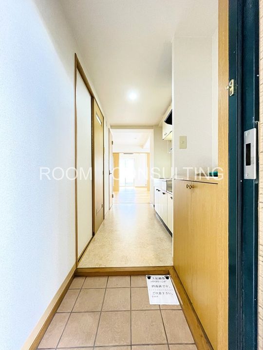 鹿児島県鹿児島市草牟田1(マンション)の賃貸物件の玄関