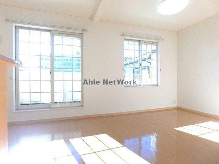 岐阜県大垣市八島町(アパート)の賃貸物件の居間