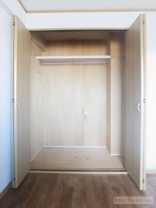 滋賀県湖南市平松北3(マンション)の賃貸物件の内装