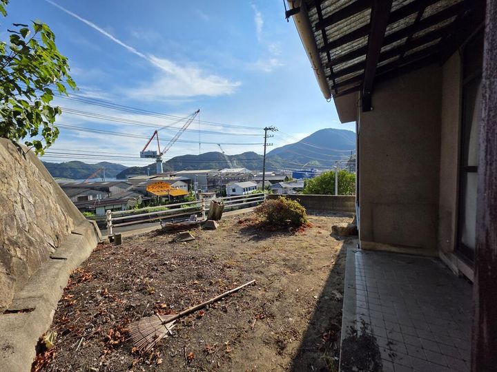 広島県呉市仁方大歳町(一戸建)の賃貸物件の外観